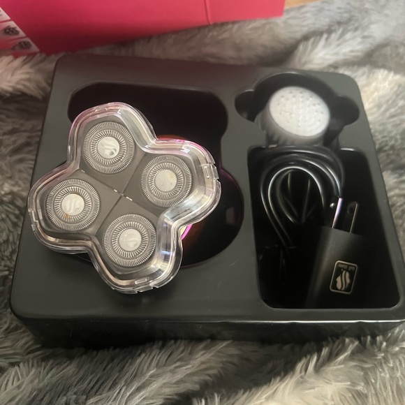 Butterfly Pro Skull Shaver - Picture 9 of 11